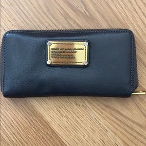MARC JACOBS leather zip around wallet